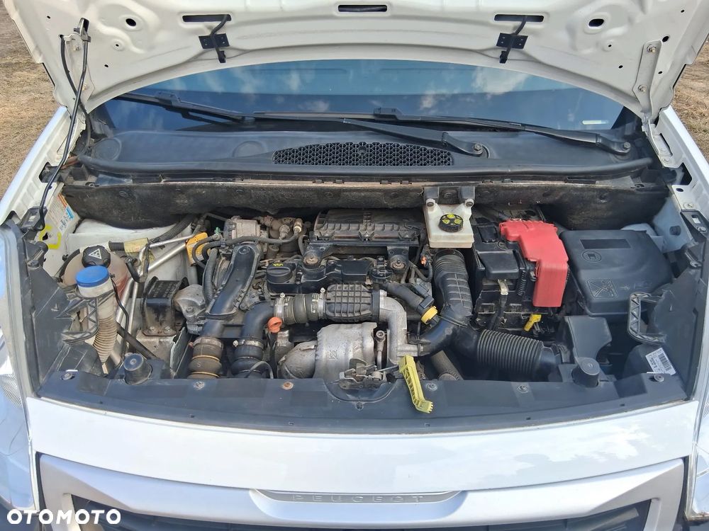 Peugeot Partner 100 L2 Pro - 10