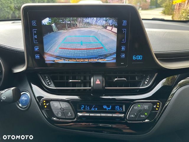 Toyota C-HR Lounge - 28