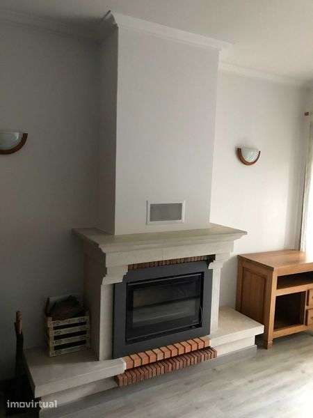 Apartamento T1 mobilado e equipado na Rua Daniel Rodrigues (Malheiros) - Grande imagem: 5/11