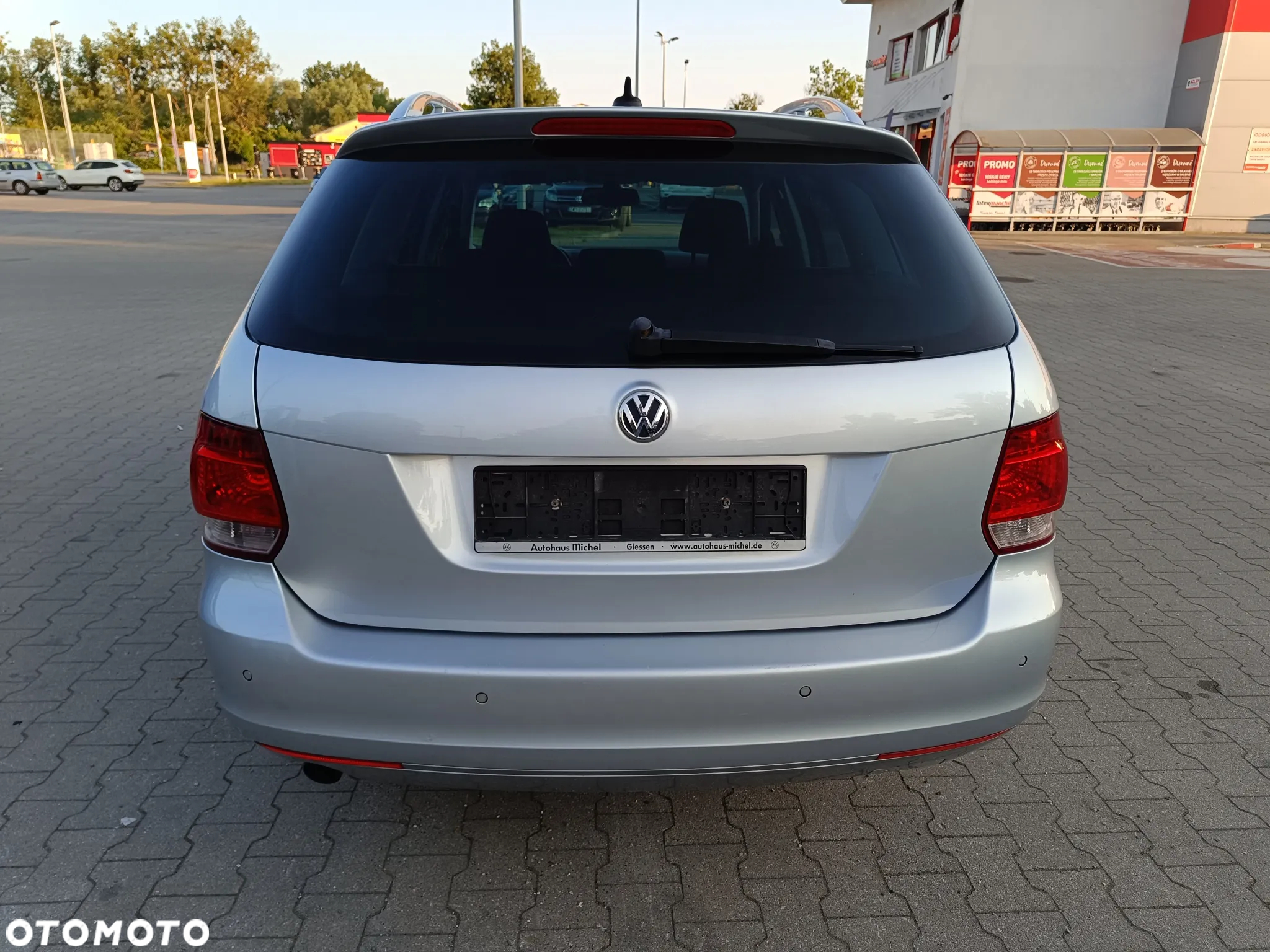 Volkswagen Golf Variant 1.6 TDI DPF Style - 6