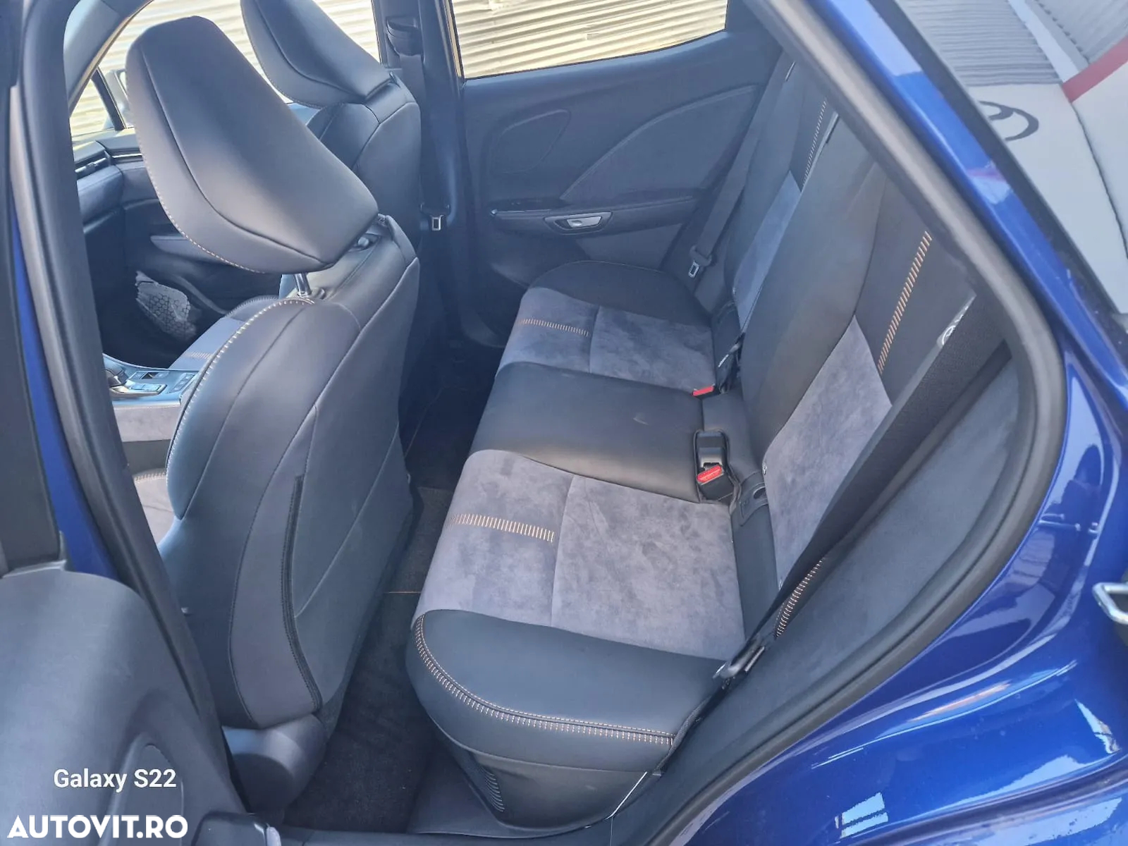 Lexus LBX 1.5 HEV 4x2 CVT Cool - 17