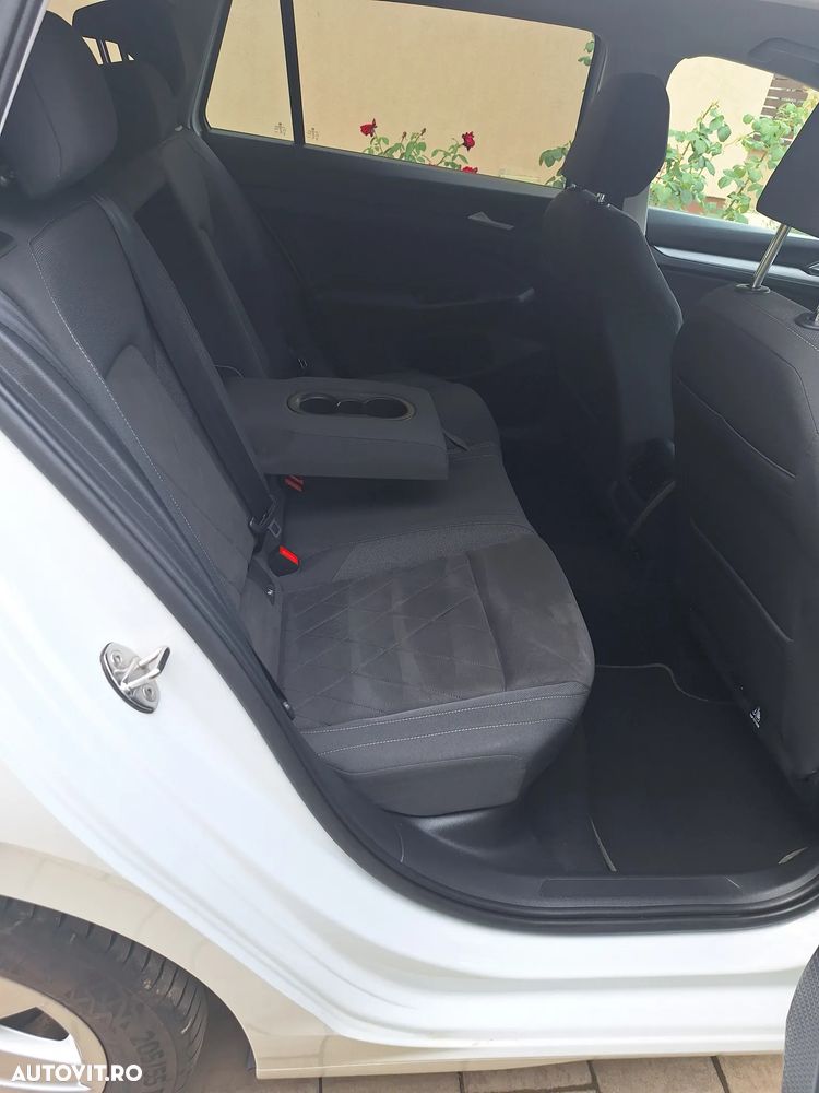 Volkswagen Golf 2.0 TDI 116CP DSG Life - 9