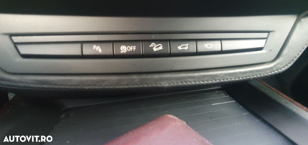 BMW X5 xDrive40d - 38