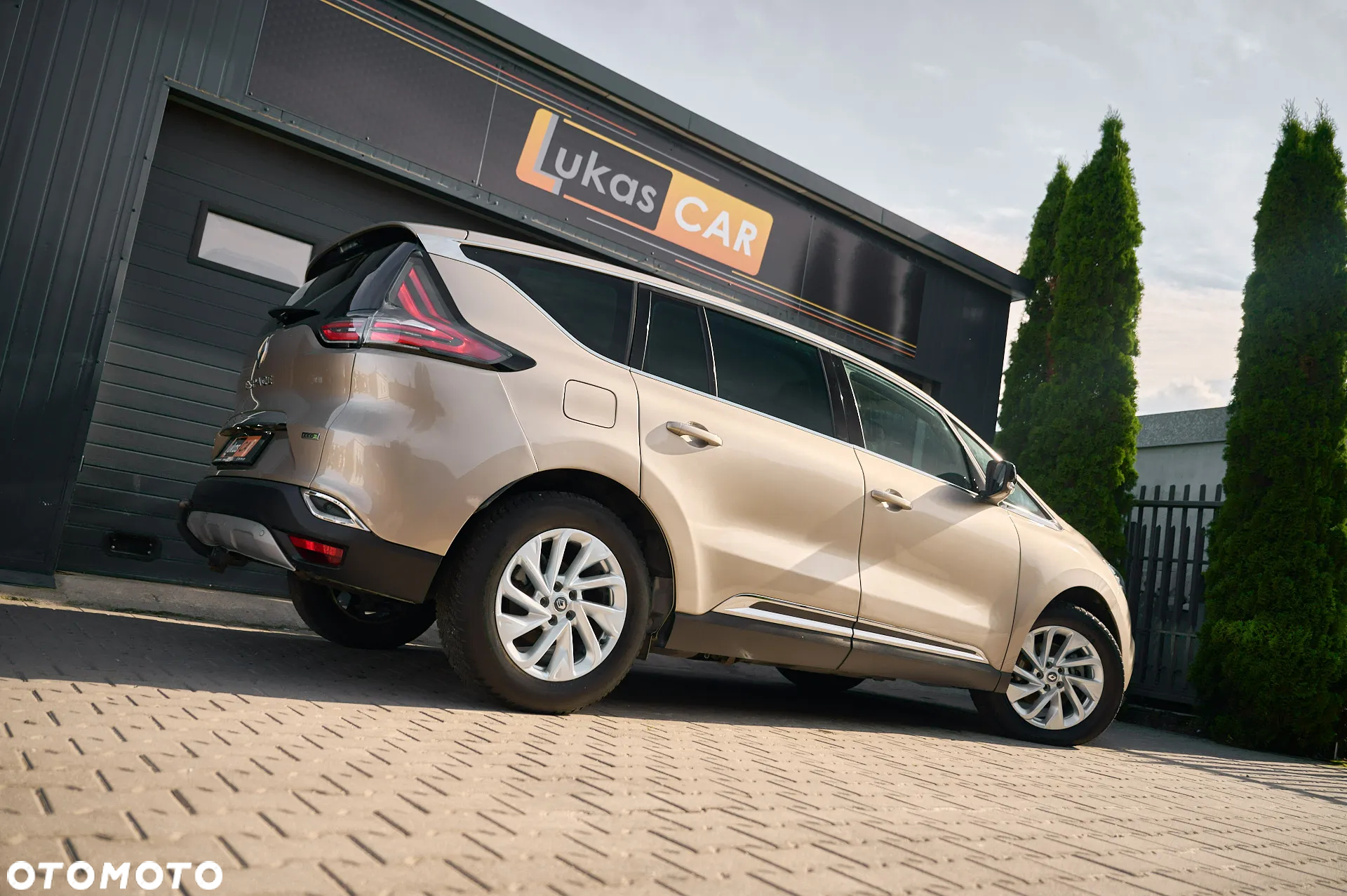 Renault Espace 1.6 dCi Energy Life 7os - 40