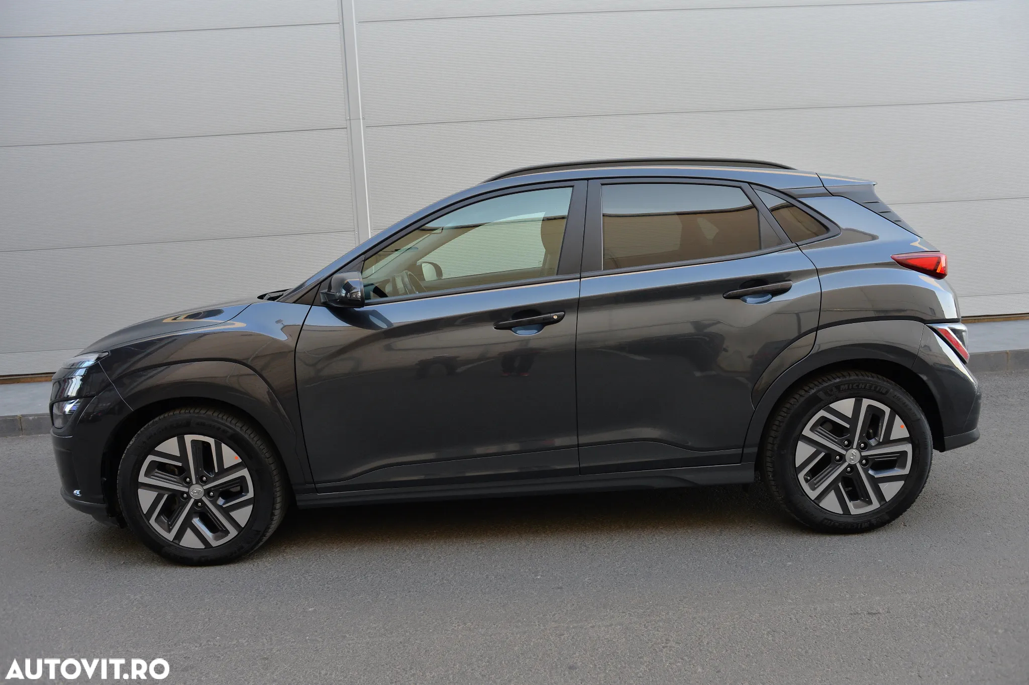 Hyundai KONA Electric 204CP Highway + Navi - 15