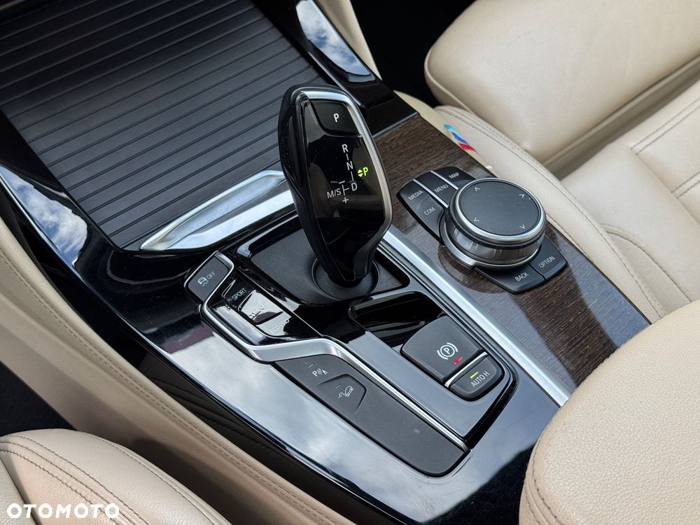 BMW X4 xDrive30i M Sport X - 29