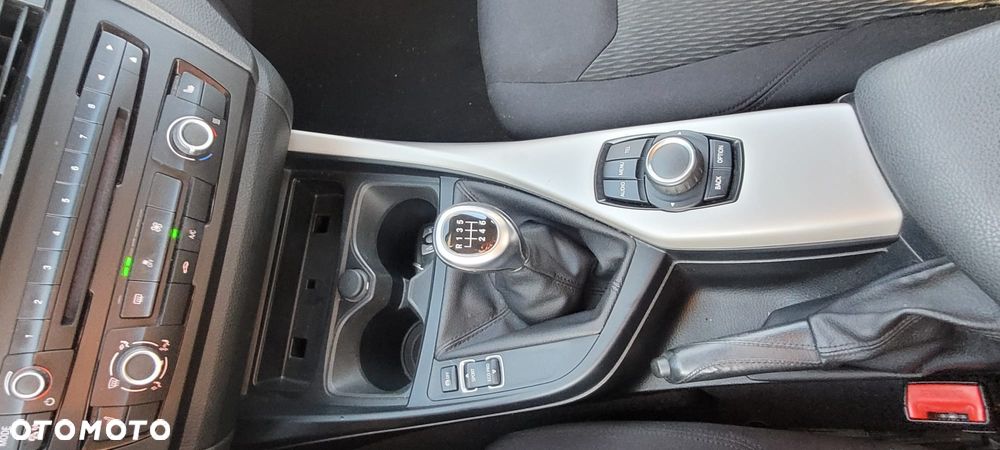 BMW Seria 1 114i - 7