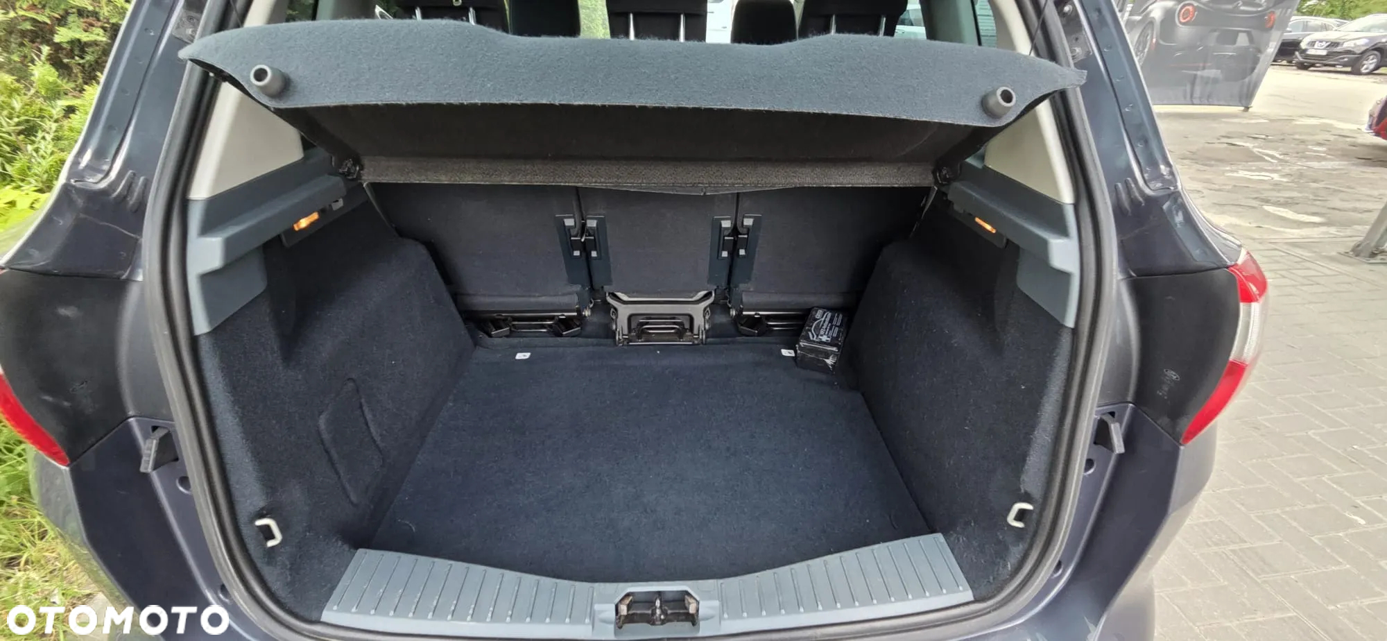 Ford C-MAX 1.6 TDCi Start-Stop-System Champions Edition - 36