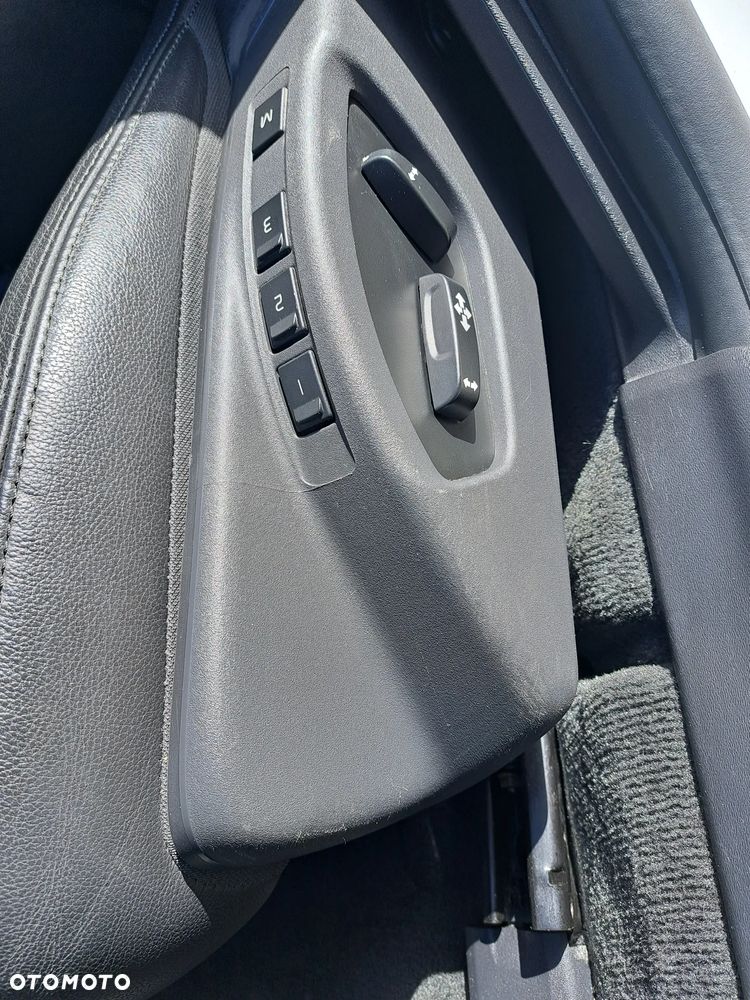 Volvo V60 Cross Country - 4
