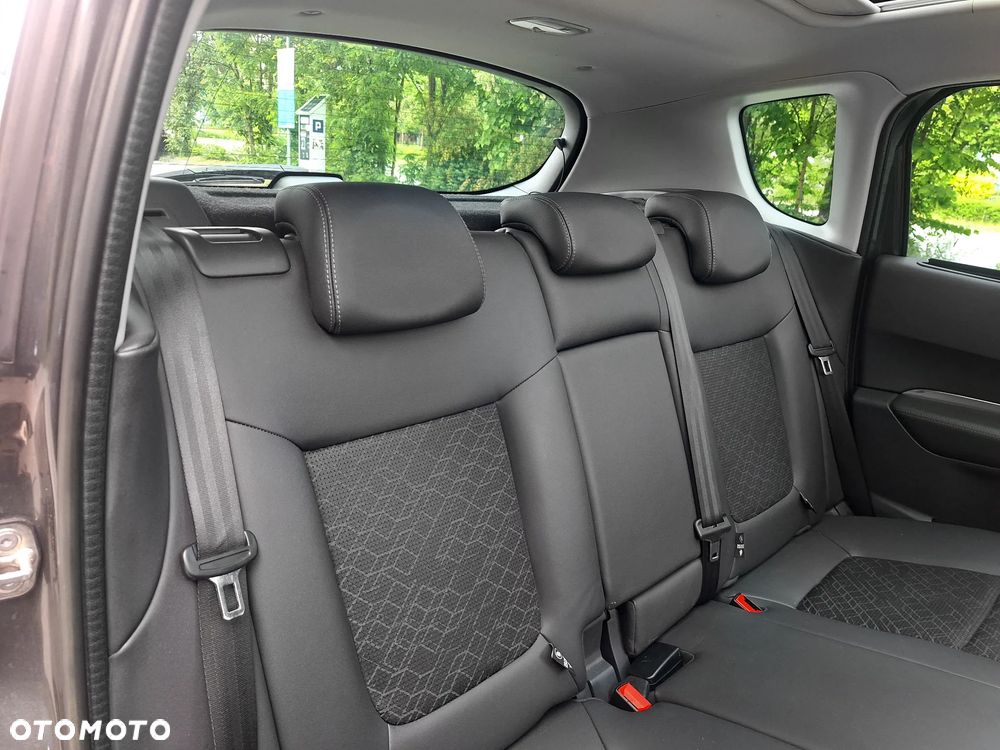 Peugeot 3008 HDi 115 Allure - 25