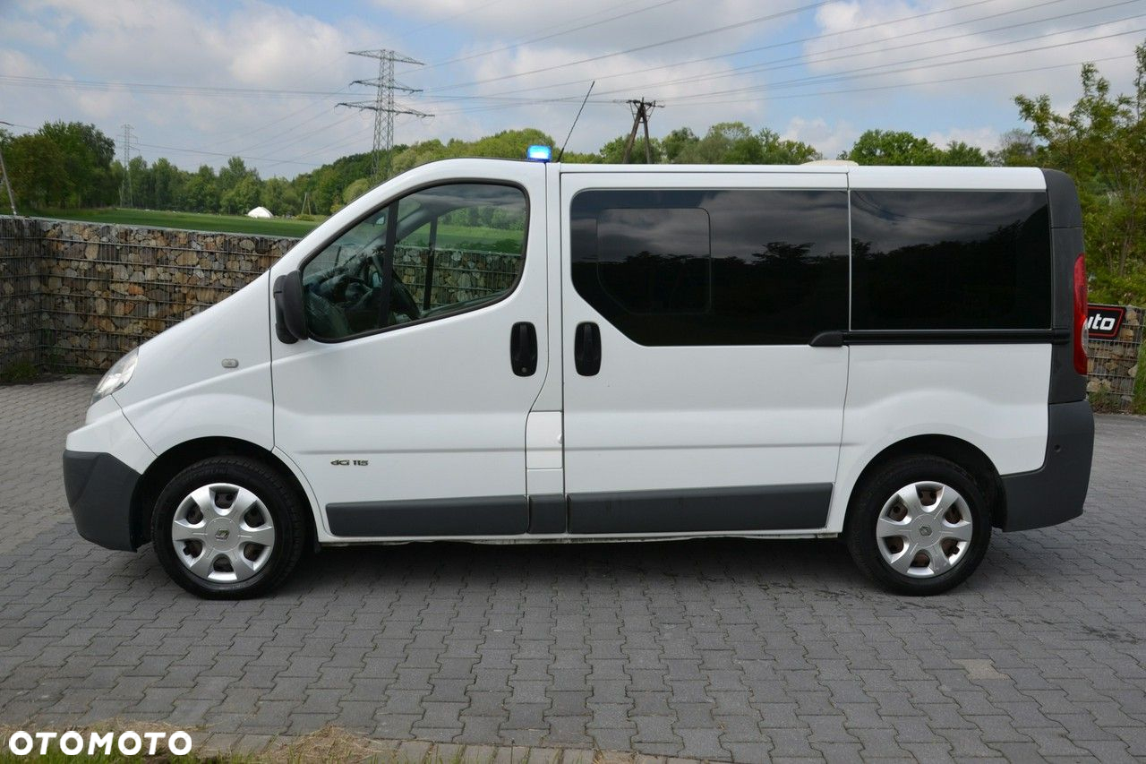 Renault Trafic - 4