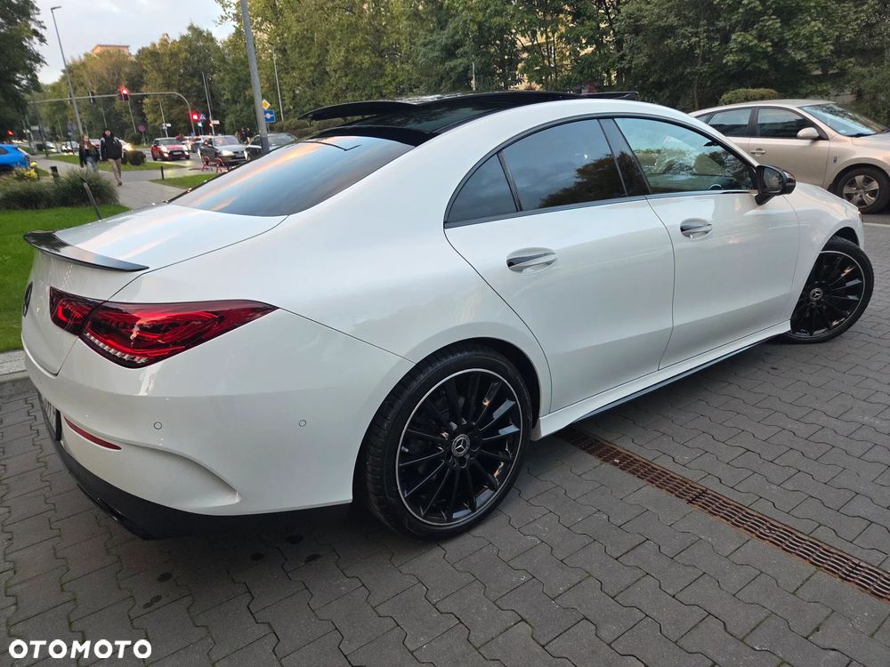 Mercedes-Benz CLA 220 4-Matic AMG Line 7G-DCT - 30