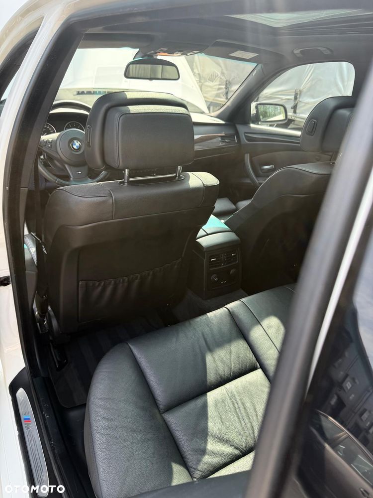 BMW Seria 5 - 23
