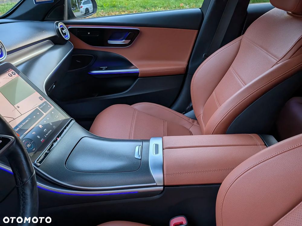 Mercedes-Benz Klasa C 220 d 9G-TRONIC Avantgarde - 22