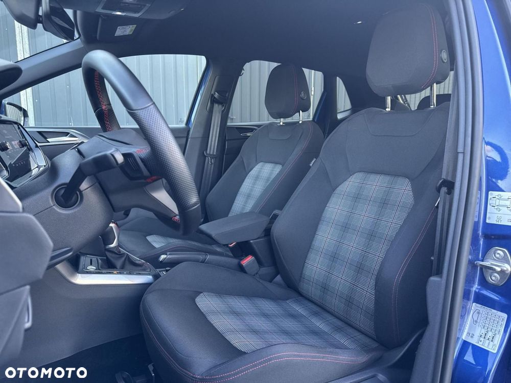 Volkswagen Polo - 11