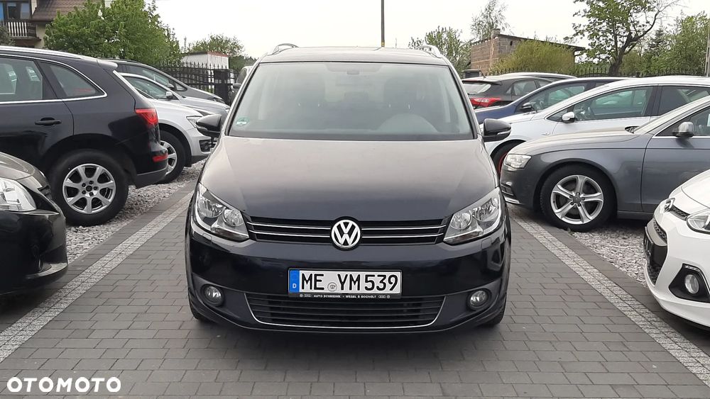 Volkswagen Touran - 4