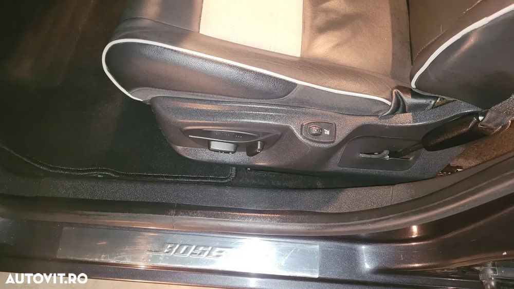 Renault Megane ENERGY dCi 110 Start & Stop Bose Edition - 7