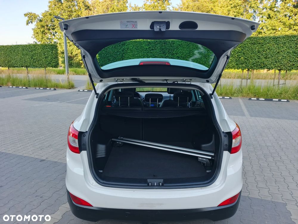 Hyundai ix35 2.0 CRDi 4WD Automatik Premium - 17
