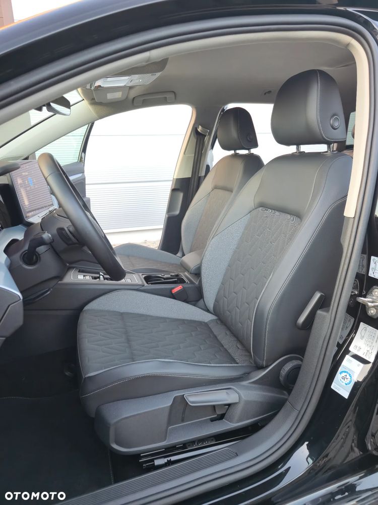 Volkswagen Golf Variant 1.5 eTSI OPF DSG Style - 8