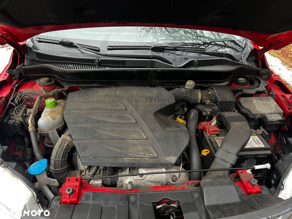 Suzuki Vitara 1.6 DDiS (4x4) Allgrip Comfort - 24