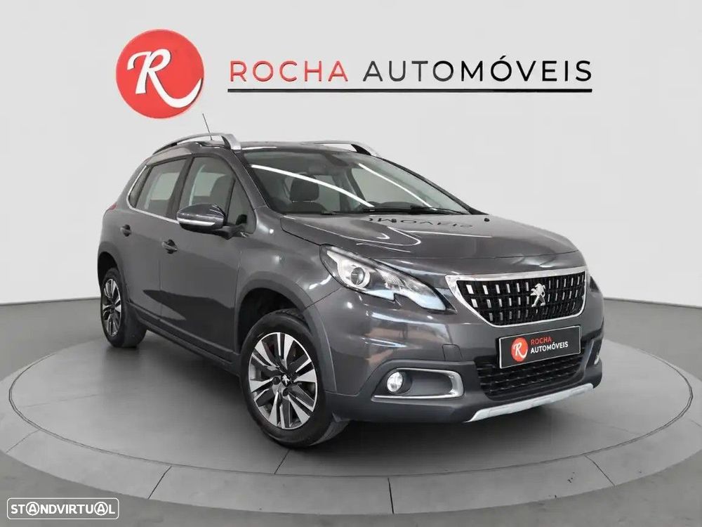 Peugeot 2008 1.2 PureTech Allure - 4