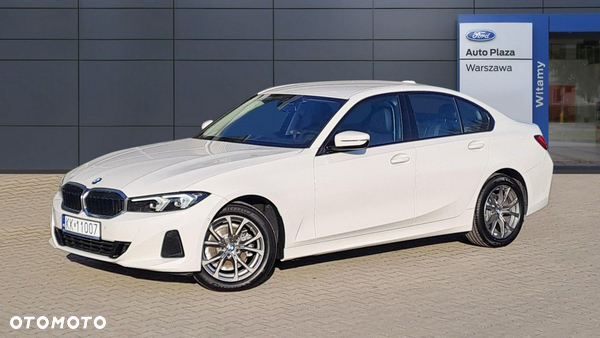 BMW Seria 3 318i Sport Line