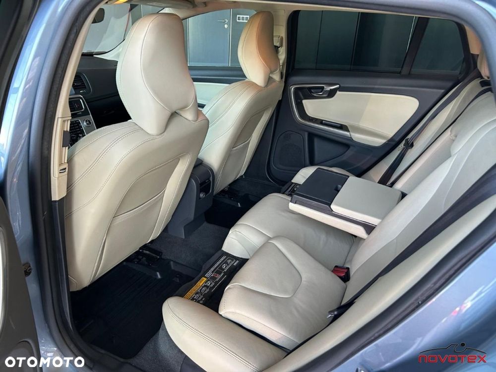 Volvo V60 D2 Drive-E Summum - 23