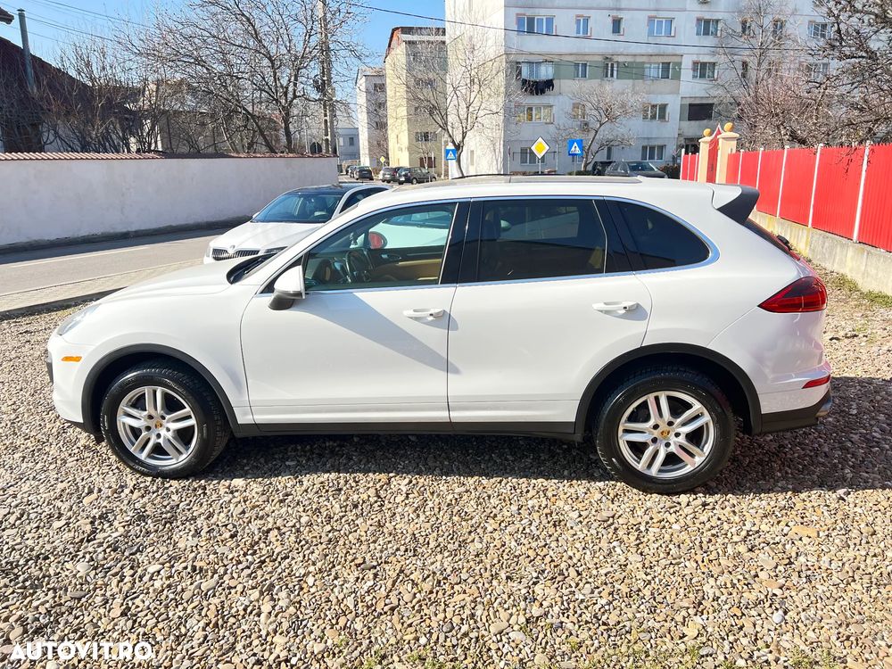 Porsche Cayenne Tiptronic S - 18