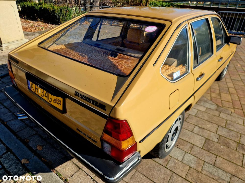 Volkswagen Passat - 17