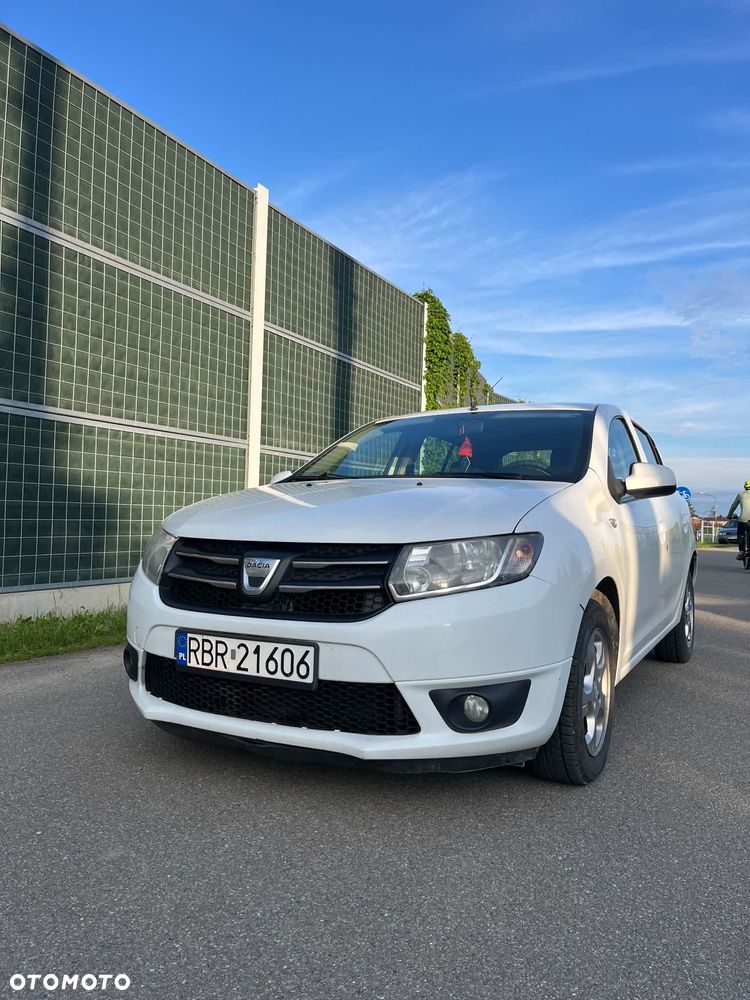 Dacia Sandero - 4