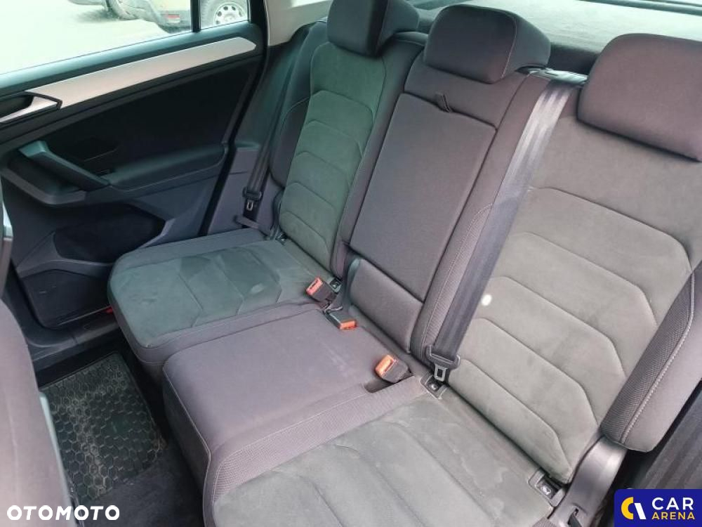 Volkswagen Tiguan - 21