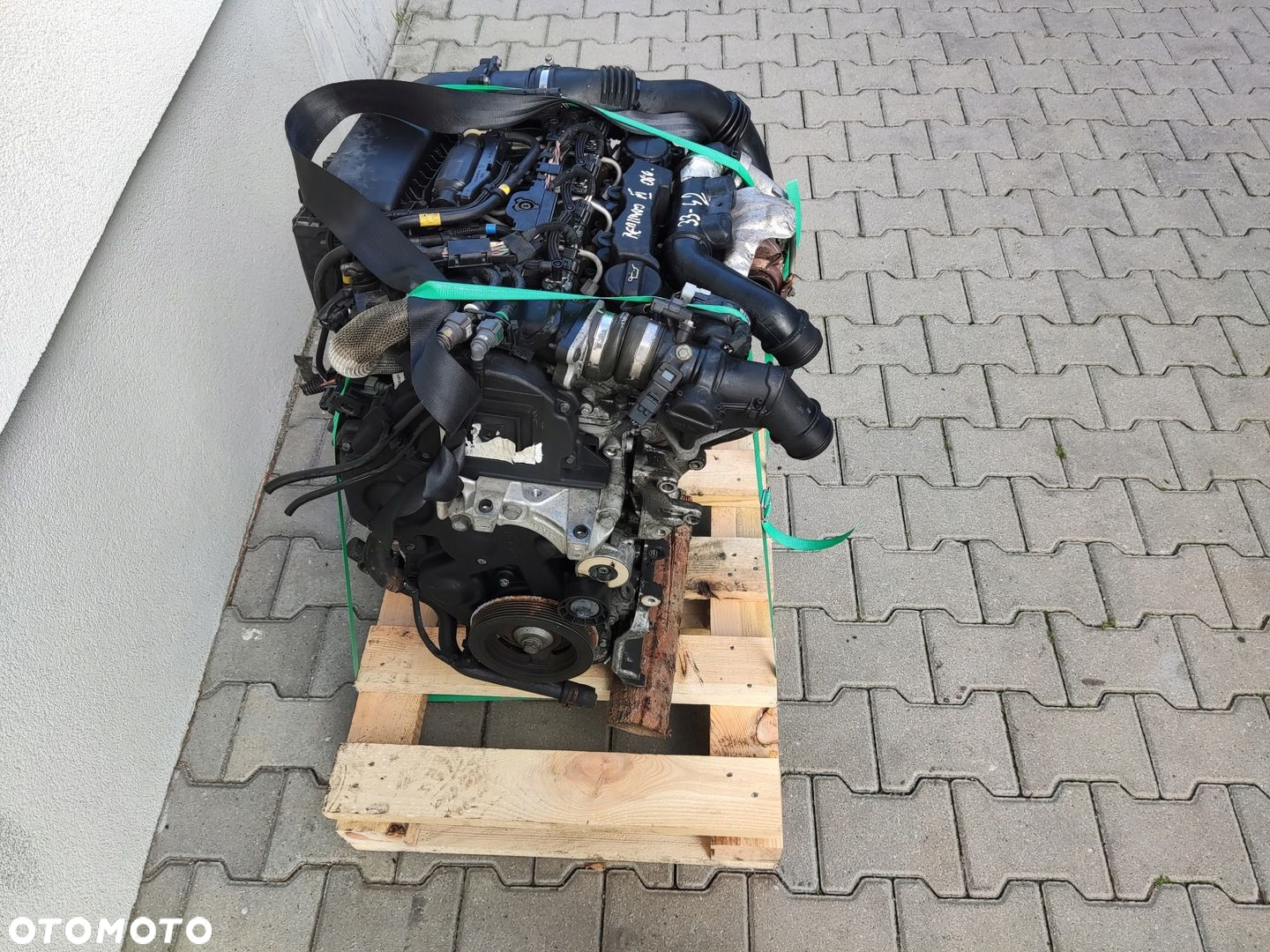 SILNIK KOMPLETNY WTRYSKIWACZE TURBINA PARTNER BERLINGO III 1.6 HDI 9H03 08- - 6