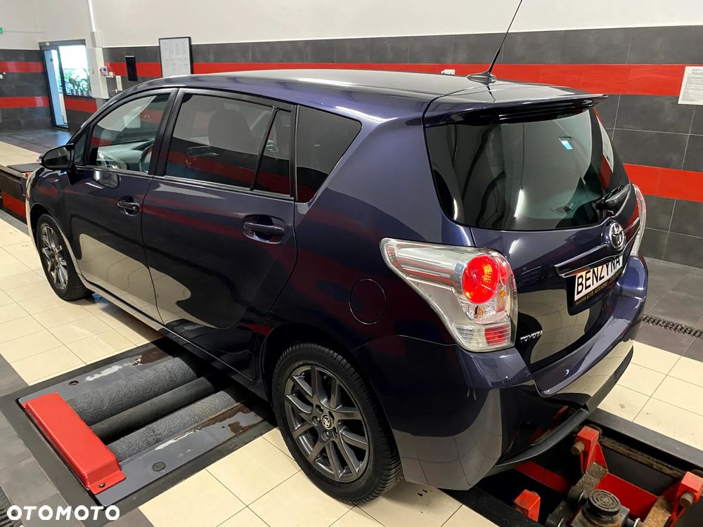 Toyota Verso 1.8 Premium - 7
