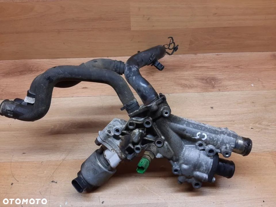 zawór egr obudowa termostatu citroen c5 2.0 16v - 1