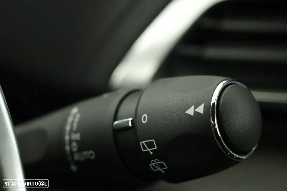 Peugeot 3008 1.2 Hybrid GT e-DCS6 - 19