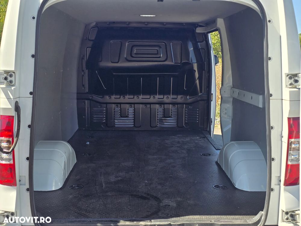 Maxus eDeliver 3 LWB - 18