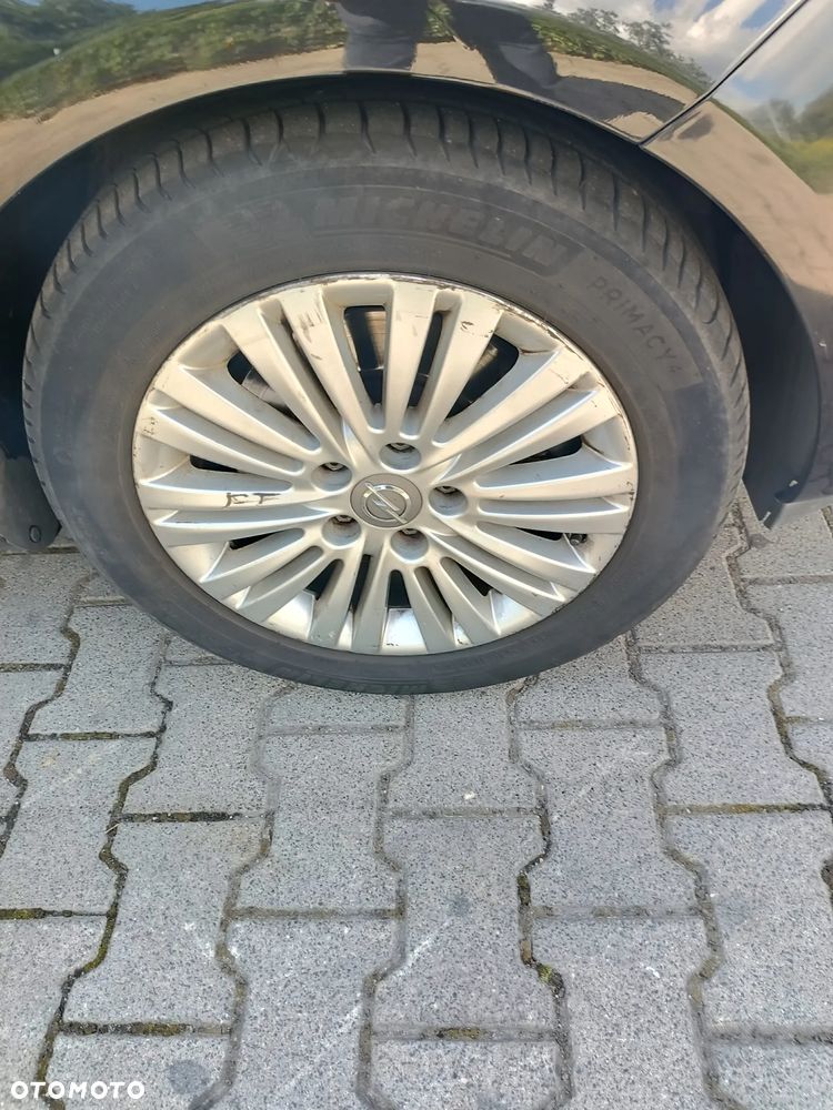 Opel Meriva - 9