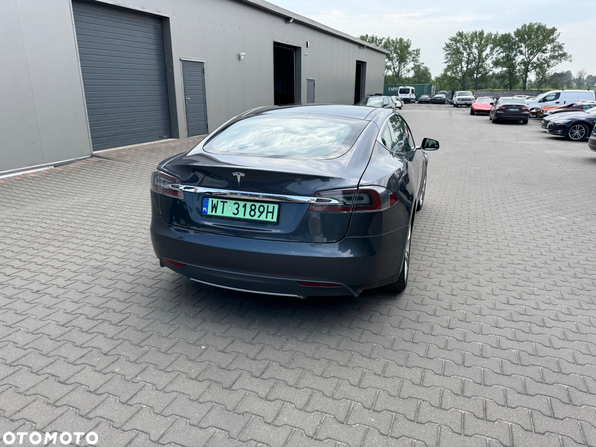 Tesla Model S Dual Motor Allradantrieb Performance - 13