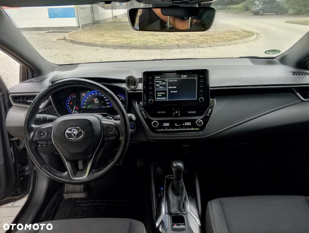 Toyota Corolla 2.0 Hybrid Executive - 15