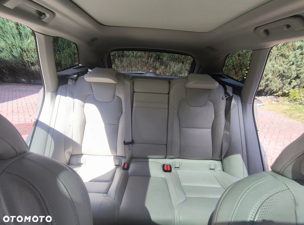 Volvo XC 60 T5 GPF AWD Inscription - 12