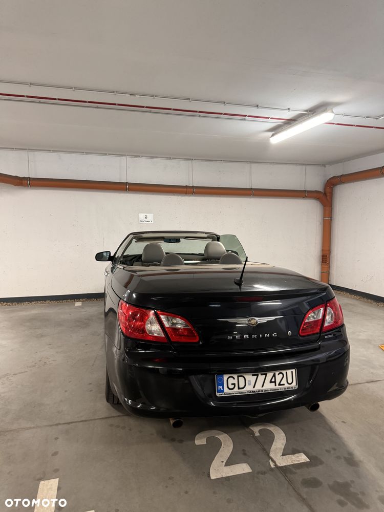 Chrysler Sebring - 2