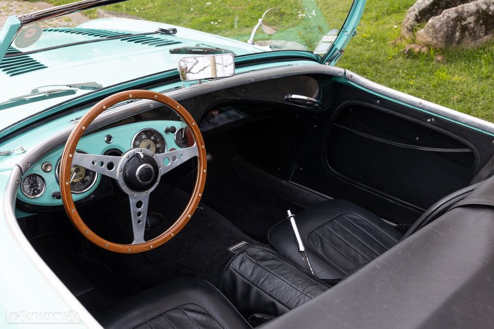 Austin Healey 100/4 - 11
