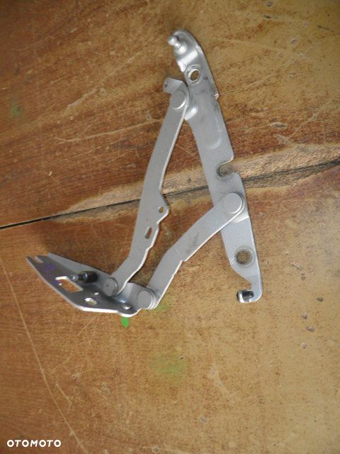 ZAWIAS TYLNEJ KLAPY AUDI A6 C6 PRAWY - 4