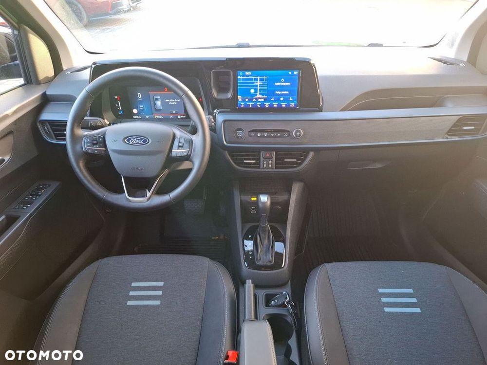 Ford Tourneo Courier - 18