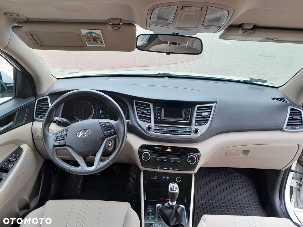Hyundai Tucson - 8