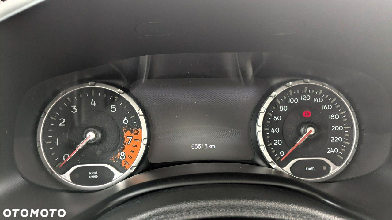 Jeep Renegade - 22