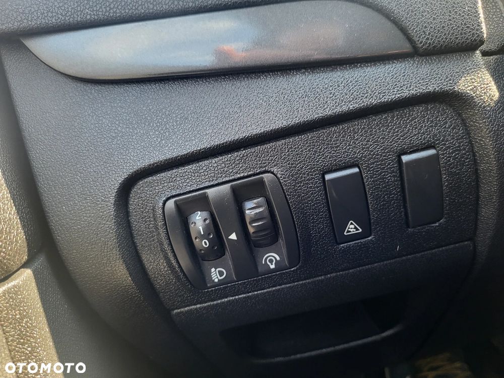 Renault Scenic 1.4 16V TCE Privilege - 20