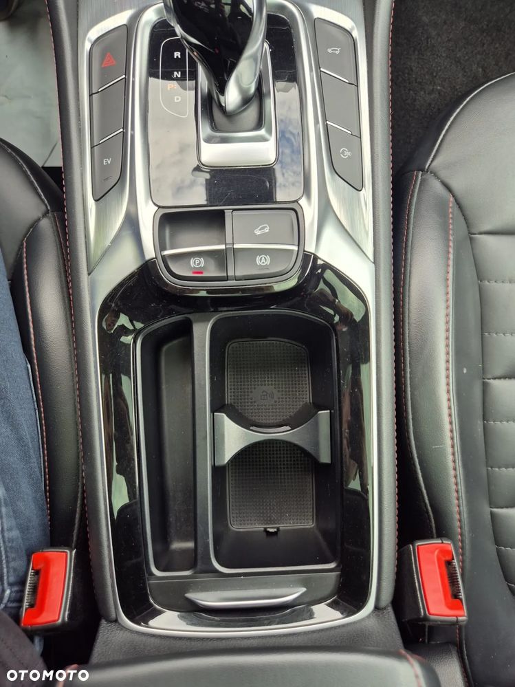 MG HS PHEV Luxury - 23