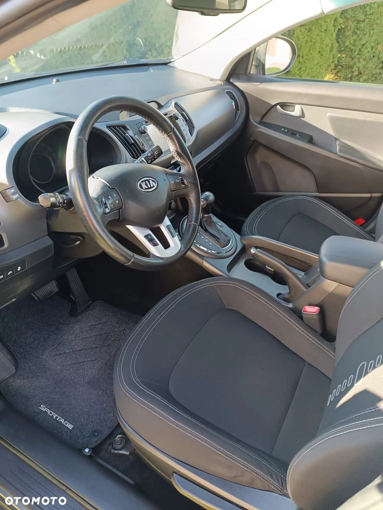 Kia Sportage 2.0 CRDI 4WD Automatik Vision - 8