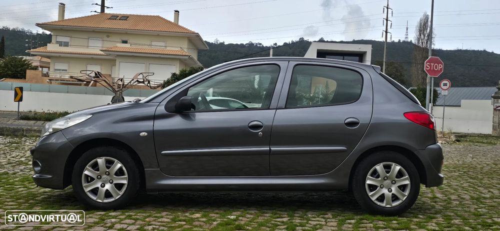 Peugeot 206+ 1.1 Trendy - 9